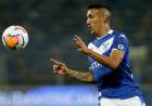 CENTURIÓN NO ESTÁ YENDO A VÉLEZ PERO NO ESTÁ DESAPARECIDO