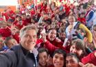VILLA ÁNGELA: EL GOBERNADOR ENTREGÓ UN VEHÍCULO AL PROGRAMA “ECO-EQUIPO” PARA LA ARTICULACIÓN DE TRABAJOS EN LAS ESCUELAS