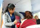 ESTA TARDE CONTINÚA LA VACUNACIÓN EN LA POSTA DE LA PEATONAL Y ALBERDI