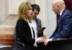 LA CASA ROSADA EVALÚA LA EXPULSIÓN DE LOURDES ARRIETA Y FRANCISCO PAOLTRONI DE LOS BLOQUES LIBERTARIOS