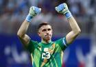 EL “DIBU” MARTÍNEZ LLEGÓ AL PAÍS PARA SUMARSE A LA SELECCIÓN ARGENTINA