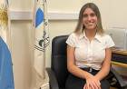 A FALTA DE TÍTULO, BUENAS SON LAS CONEXIONES: EL ASCENSO EXPRESS DE GERALDINE CALVELLA
