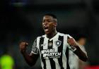 BOTAFOGO, RIVAL DE RACING EN LA RECOPA, SE SIGUE DESARMANDO