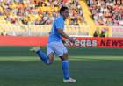 SERIE A DE ITALIA: NAPOLI BATIÓ A LECCE Y CONTINÚA EN LO MÁS ALTO