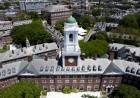 ESTADOS UNIDOS: TRUMP ORDENÓ CANCELAR TODOS LOS CONTRATOS FEDERALES CON HARVARD
