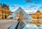 ROBO EN EL LOUVRE: HABLÓ LA EMPLEADA QUE ENCONTRÓ LA CORONA TIRADA