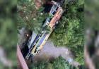 TRAGEDIA EN MISIONES: UN MICRO CHOCÓ CON UN AUTO Y CAYÓ A UN ARROYO