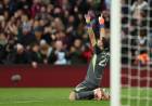 PREMIER LEAGUE: CON DIBU MARTÍNEZ EN EL ARCO, ASTON VILLA DERROTÓ AL CITY 
