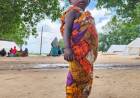 AMINA, LA NIÑITA QUE HUYÓ DE LOS SAQUEOS A SU PUEBLO EN MOZAMBIQUE Y MOVILIZA LA SOLIDARIDAD INTERNACIONAL