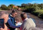 TRES ISLETAS: EL GOBERNADOR ZDERO SUPERVISÓ LA LIMPIEZA DE CANALES RURALES PARA PREVENIR ANEGAMIENTOS