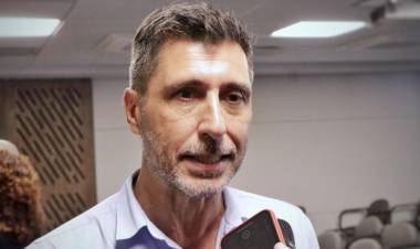 AGÜERO: "PÉREZ PONS, EL PATITO FEO DEL COQUISMO. EL SEÑOR DEL DIBUJO