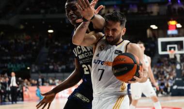 EL REAL MADRID DE CAMPAZZO QUEDÓ A UN PASO DEL TÍTULO