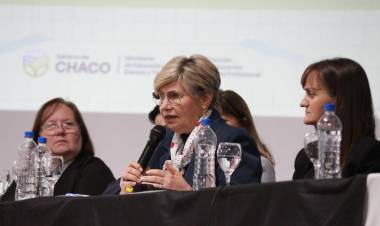 EL GOBIERNO REUNIÓ A LAS ESCUELAS DE EDUCACIÓN TÉCNICO PROFESIONAL PARA DEBATIR LAS LÍNEAS QUE PROMUEVEN LA FORMACIÓN DE ESTUDIANTES PARA EL MUNDO DEL TRABAJO