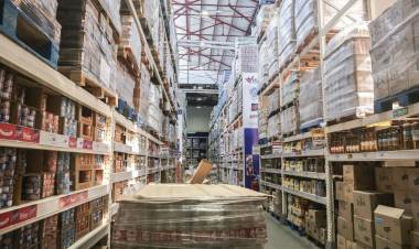 EL CONSUMO MASIVO NO REPUNTA
