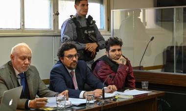EL ENIGMA DE LA COMUNICACIÓN DE SABAG MONTIEL CON UN PANAMEÑO UN RATO ANTES DEL ATENTADO A CFK 
