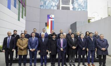 "LA DEMOCRACIA ESTÁ INCOMPLETA SIN JUSTICIA"