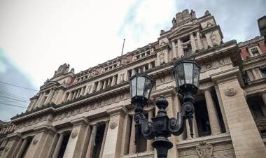 LEY BASES: SE PREPARAN AMPAROS CONTRA EL IMPUESTO A LAS GANANCIAS