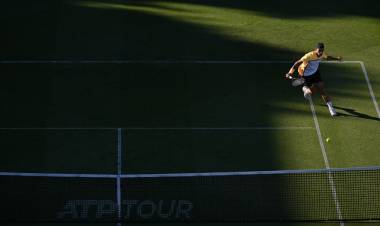 WIMBLEDON: EL SORPRENDENTE DJOKOVIC Y DIEZ ARGENTINOS