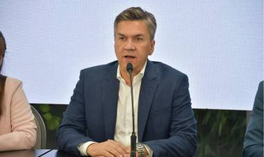 EL GOBERNADOR ZDERO ANUNCIÓ EL PASE A CONTRATO DE SERVICIO PARA TRABAJADORES DE LOS PROGRAMAS “EXPERTOS” Y DE “SALUD DE PUEBLOS INDÍGENAS”