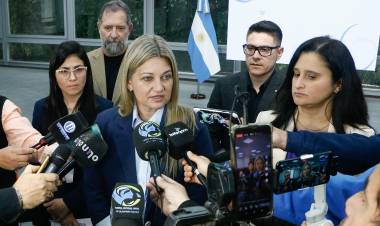 EL GOBIERNO PROVINCIAL ANUNCIÓ LA PRIMERA SUBASTA DE LA GESTIÓN DE VEHÍCULOS DE LA FLOTA PROVINCIAL