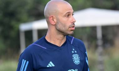 MASCHERANO: "ESTAMOS TRANQUILOS Y MUY CONTENTOS CON EL PLANTEL QUE FORMAMOS"