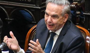CON CRÍTICAS AL GOBIERNO, HACEMOS COALICIÓN FEDERAL RESPALDÓ EL PACTO DE MAYO