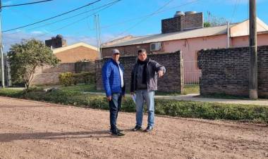 VILLA ÁNGELA AVANZA CON LA REPARACIÓN DE CALLES EN EL BARRIO 159