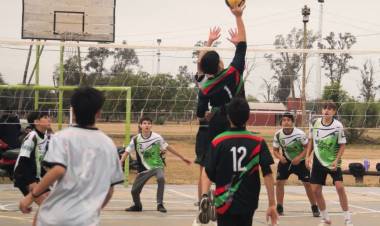 CON ACTIVIDADES EN PUERTO EVA PERÓN Y J.J CASTELLI, CONTINÚA CHACO JUEGA EN TODA LA PROVINCIA 
