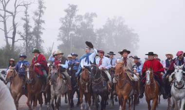 CABALGATA DE LA FE: UNA MULTITUD DE JINETES Y PEREGRINOS EXPRESAN SU DEVOCIÓN A SAN PANTALEÓN