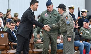 LOS LIBERTARIOS QUIEREN A LOS MILITARES EN LAS CALLES