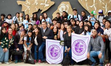 EL GOBERNADOR ZDERO LANZÓ HOY EL BINGO ESTUDIANTIL, UNA HERRAMIENTA SOLIDARIA PARA TODOS LOS ESTUDIANTES