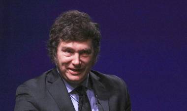 PARA MILEI, LA LEY DE ACTUALIZACIÓN DE JUBILACIONES "ES LA POLÍTICA QUERIENDO ROMPER EL GOBIERNO"