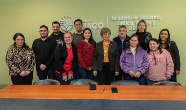 ALUMNOS DE LA UNNE SERÁN PASANTES EN LA DIRECCIÓN DE CATASTRO DE LA PROVINCIA