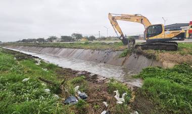 EL GOBIERNO Y EL MUNICIPIO DE RESISTENCIA MEJORAN EL DRENAJE URBANO PARA UN AMPLIO SECTOR DE LA CAPITAL CHAQUEÑA