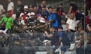 DURA SANCIÓN A SAN LORENZO POR GESTOS RACISTAS