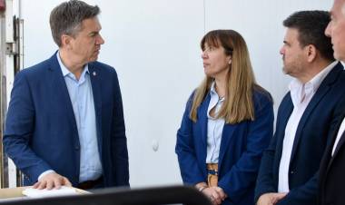 CHACO RECIBIÓ DOSIS DE QDENGA Y EQUIPOS DE REFRIGERACIÓN PARA CONTINUAR CON EL PLAN DE VACUNACIÓN CONTRA EL DENGUE