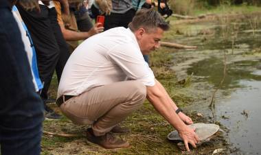 EL GOBERNADOR ZDERO ACOMPAÑÓ LA LIBERACIÓN DE ANIMALES QUE FUERON RESCATADOS DEL TRÁFICO ILEGAL Y DE ACCIDENTES
