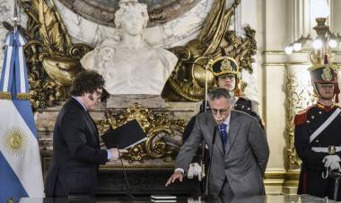 MARIO LUGONES ASUMIÓ COMO MINISTRO DE SALUD