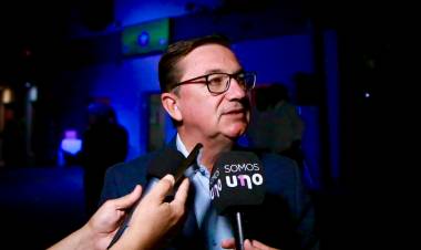 EL GOBIERNO PROVINCIAL ACOMPAÑÓ LA REMODELACIÓN DEL CENTRO DE RESIDENTES BREÑENSES EN RESISTENCIA