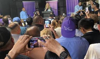 KARINA MILEI INICIA EL TOUR DE AFILIACIÓN Y VISITA UNA PROVINCIA POR SEMANA