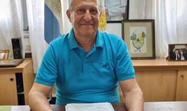 VILLA ÁNGELA: EL INTENDENTE ADALBERTO PAPP DESTACA LOS AVANCES EN OBRAS Y GESTIÓN MUNICIPAL