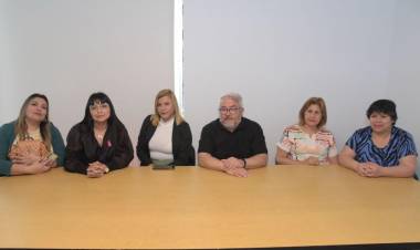 MES ROSA: LA LEGISLATURA INVITA A UNA CHARLA DE CONCIENTIZACIÓN SIBRE DL CÁNCER DE MAMA
