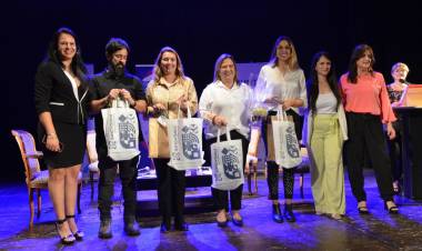 CELEBRACIÓN DE LOS 15 AÑOS DE LA CÁMARA DE MUJERES EMPRESARIAS DEL CHACO (CAMECH) Y OCTUBRE ROSA
