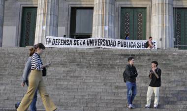 LA JUSTICIA LE PIDE EXPLICACIONES A MILEI POR LAS AUDITORÍAS DE LA SIGEN EN LA UBA