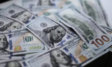 LA DEUDA EXTERNA PRIVADA SUMA 104.592 MILLONES DE DÓLARES