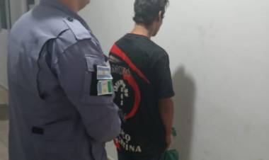VILLA ÁNGELA: UNA MUJER Y UN HOMBRE FUERON PRESOS POR PROVOCAR DAÑOS A UN ESTABLECIMIENTO EDUCATIVO 