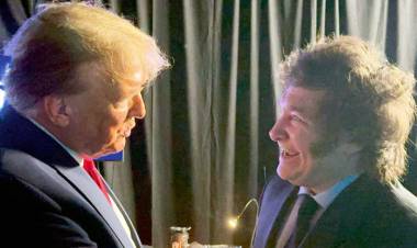 MILEI ACTIVÓ EL MODO FANÁTICO Y BUSCA QUE TRUMP LE FIRME UNA FOTO