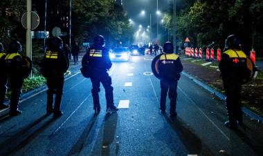 PAÍSES BAJOS: ENFRENTAMIENTOS ENTRE HINCHAS ISRAELÍES Y MANIFESTANTES PROPALESTINA