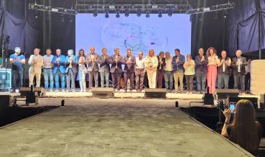 SÁENZ PEÑA: AMPLIA RESPUESTA DEL PÚBLICO AL STAND DEL INSTITUTO DE VIVIENDA EN LA FIESTA NACIONAL DEL ALGODÓN