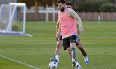 SELECCIÓN ARGENTINA: ENTRENAMIENTO Y REACCIONES POR EL EPISODIO EN RIESTRA